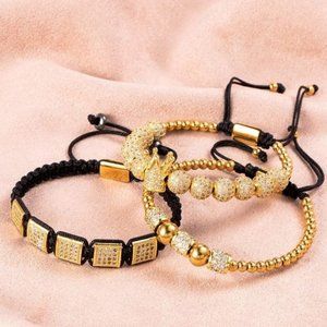 Men's Classy Gold Bracelets